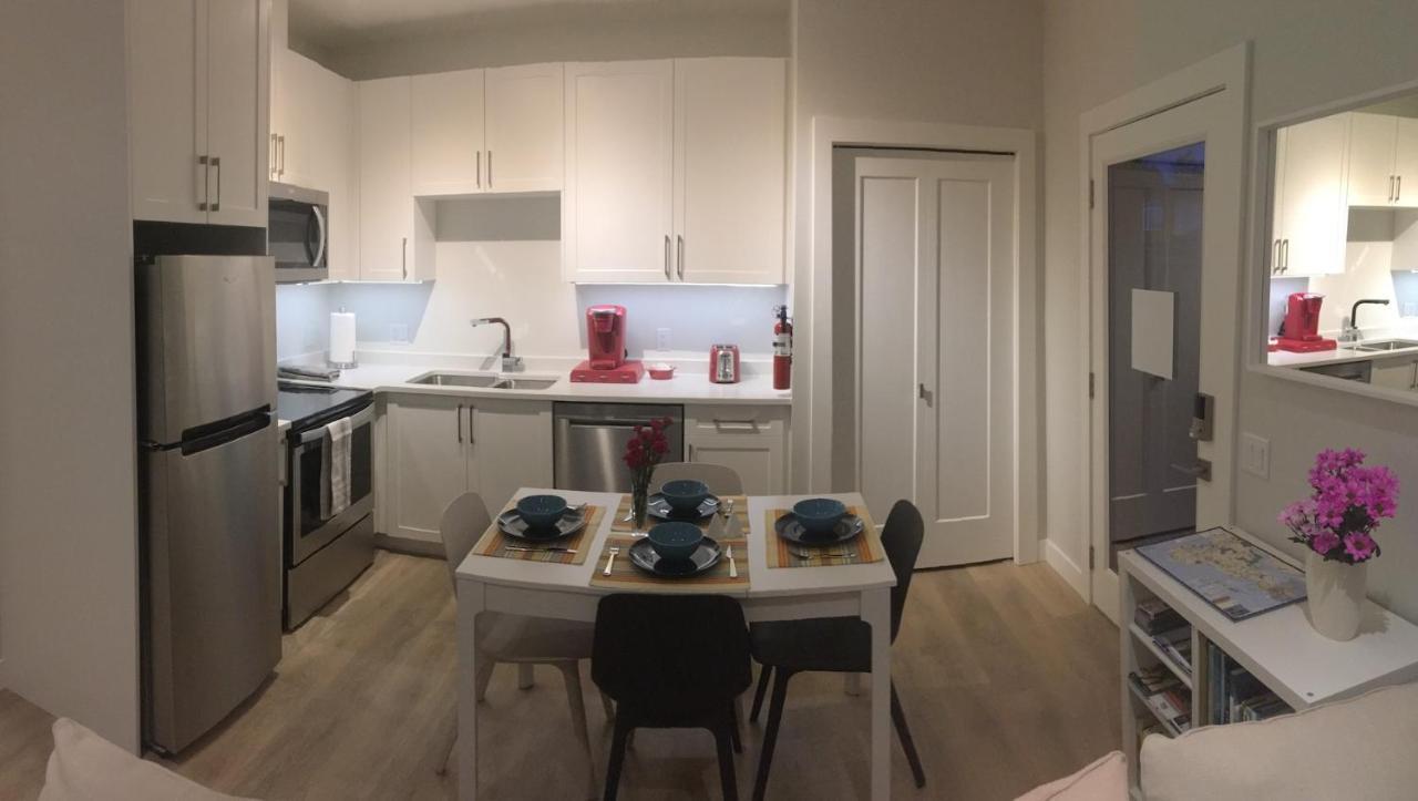 Mollys Cottage-The Suite On Vancouver Island Near Yyj Airport And The Wa And Bc Ferries North Saanich Luaran gambar
