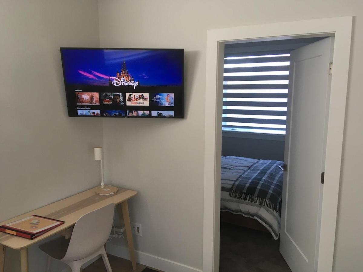 Mollys Cottage-The Suite On Vancouver Island Near Yyj Airport And The Wa And Bc Ferries North Saanich Luaran gambar
