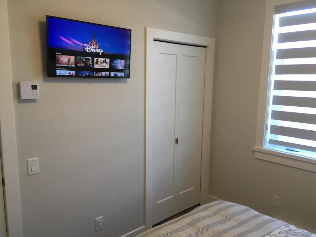 Mollys Cottage-The Suite On Vancouver Island Near Yyj Airport And The Wa And Bc Ferries North Saanich Luaran gambar