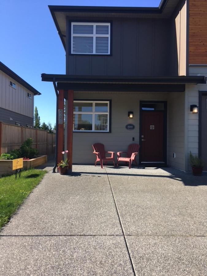 Mollys Cottage-The Suite On Vancouver Island Near Yyj Airport And The Wa And Bc Ferries North Saanich Luaran gambar